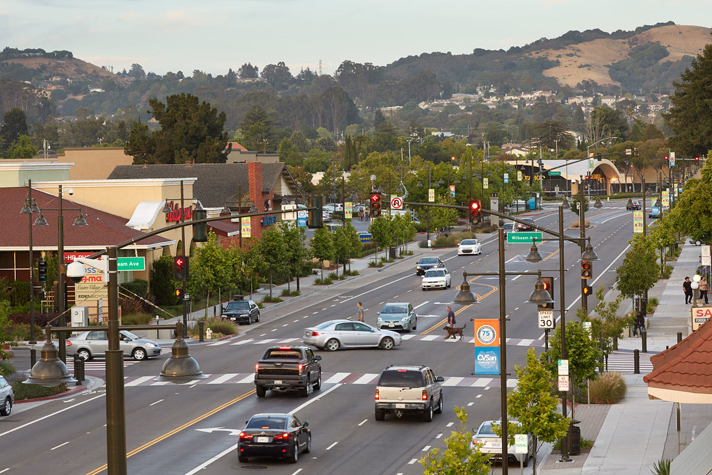 View looking down Castro Valley Boulevard. Photo links to photo album that open in a new window.